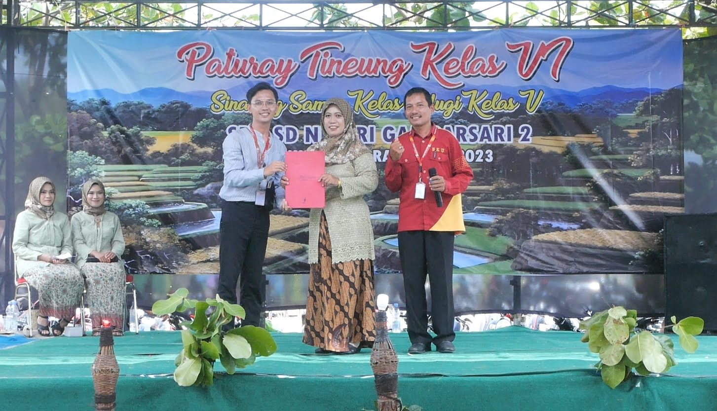 Apresiasi untuk Anggota Sekolah yang Ikut Program SIMAK 2023 (Simpanan Anak Sekolah) di SDN Gambarsari 2 Kec. Pagaden