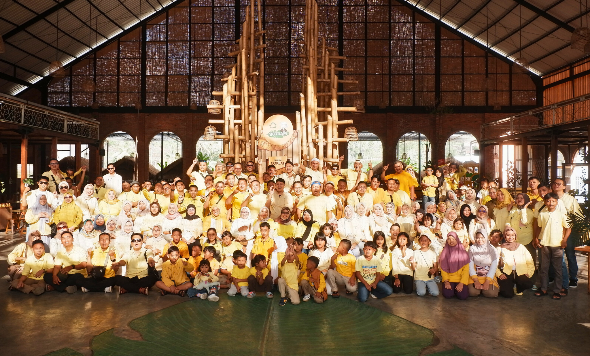 KSP BKU Gelar Family Gathering di Garut, Liburan Keluarga Penuh Keceriaan